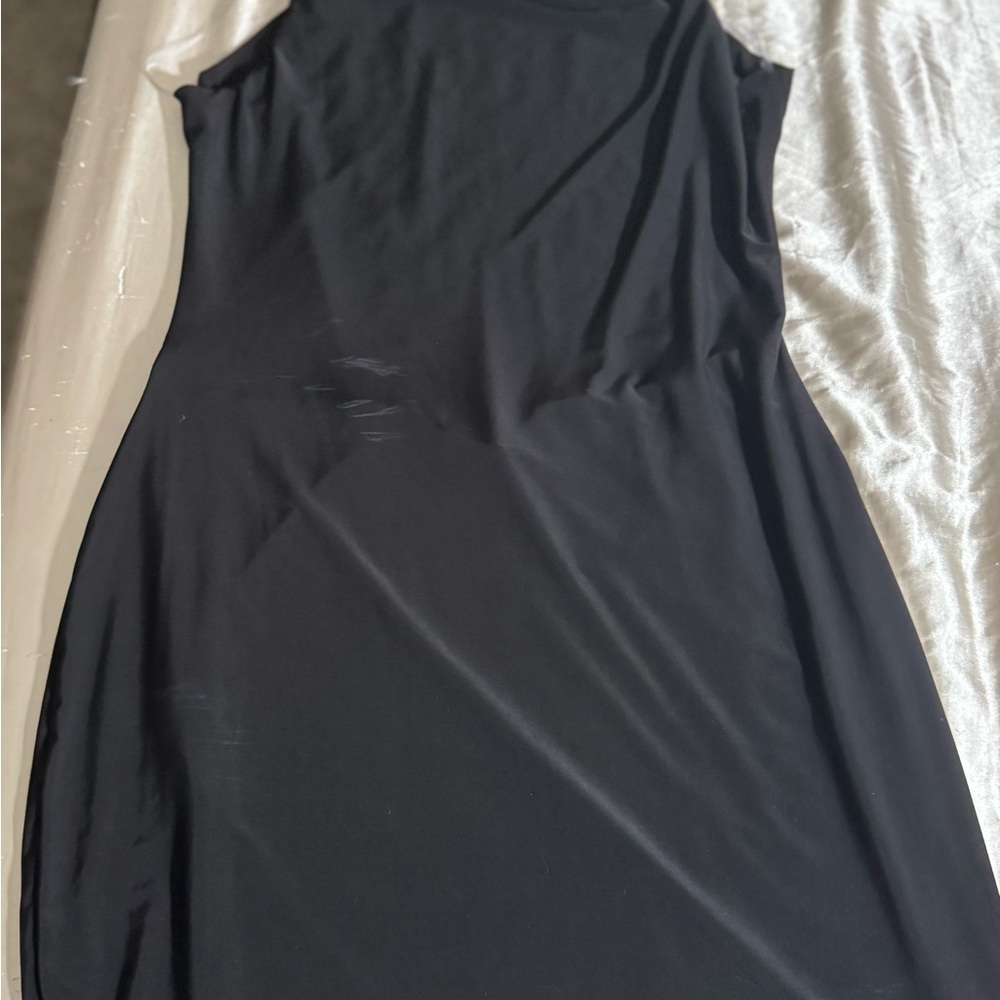 Elegant Black Sleeveless Dress